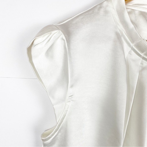 Eva Franco White Annik Satin Blouse Pleated Neckline High Neck Size Medium - Picture 7 of 13